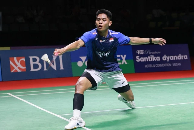 Zaki Ubaidillah Melangkah ke Babak 16 Besar Indonesia Masters