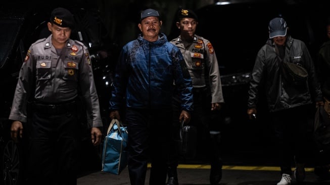 KPK menetapkan tersangka usai operasi tangkap tangan terhadap Wali Kota Madiun