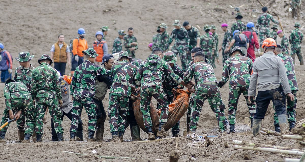 BNPB: 20 Jenazah Korban Longsor Bandung Barat Teridentifikasi