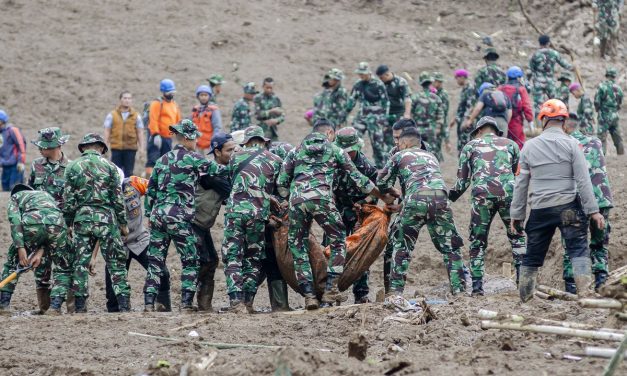 BNPB: 20 Jenazah Korban Longsor Bandung Barat Teridentifikasi