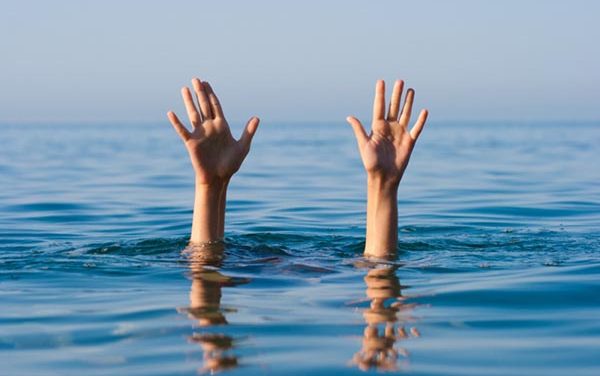 Lansia Meninggal Akibat Terpeleset Pascabanjir di Karawang