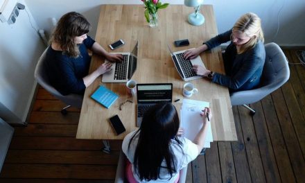 Pengaruh Duduk Berlebihan bagi Kesehatan Jangka Panjang