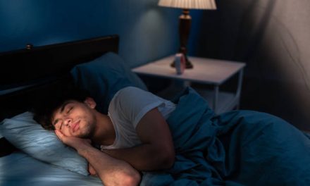 Apakah Tidur 7 Jam Sudah Cukup? Ini Penjelasan Ahli Kesehatan