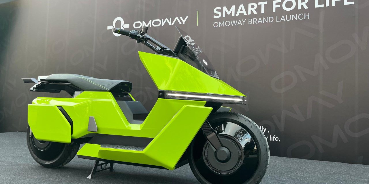 Motor Listrik OMO X Resmi Diluncurkan Pertama di Indonesia