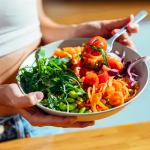 Tanpa Diet Ketat dan Gym, Wanita Ini Turun 27 Kg dalam Setahun