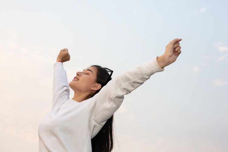 4 Teknik Napas untuk Redakan Stres dan Tenangkan Pikiran