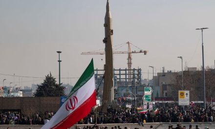 Iran Ancam Serang Infrastruktur AS-Israel Usai Ultimatum Trump