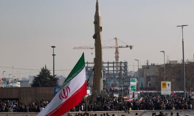 Iran Ancam Serang Infrastruktur AS-Israel Usai Ultimatum Trump