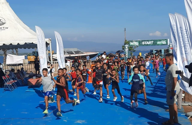 Kejurda Aquathlon Jatim Cetak Generasi Atlet Masa Depan