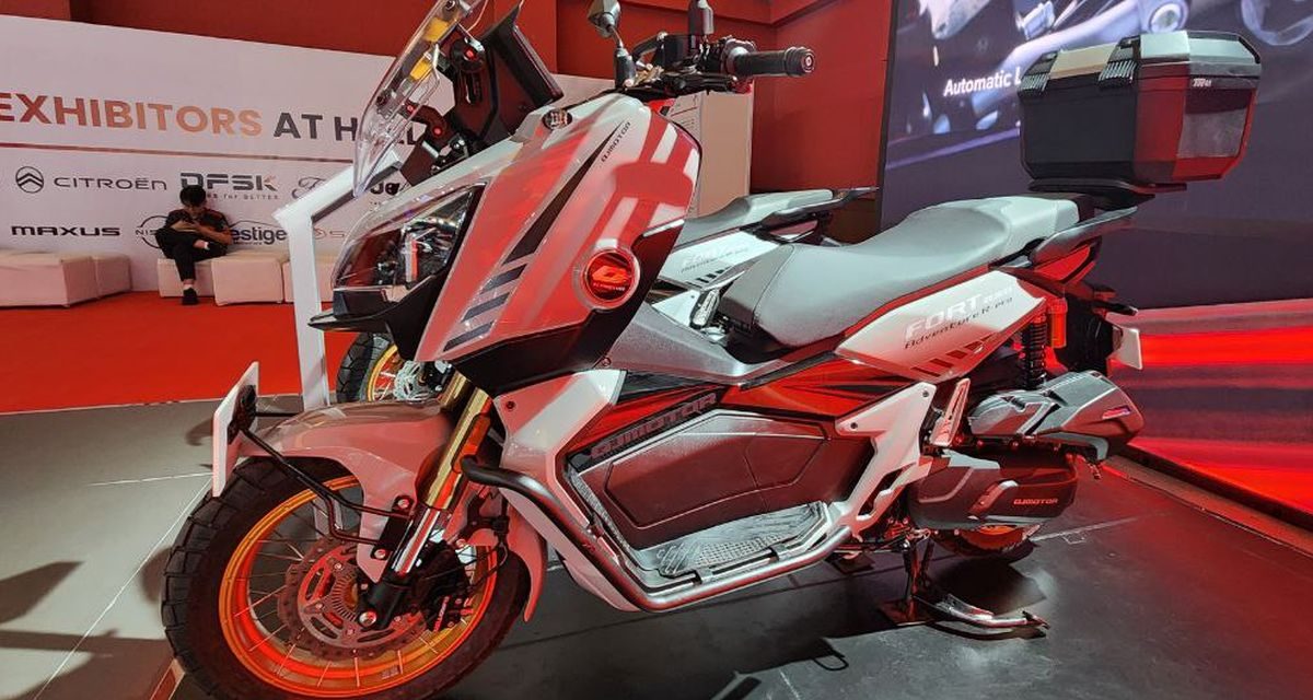 QJMotor Hadirkan RiderPro Teknologi Pintar Terbaru untuk Fort 250 Adventure R-Pro di IIMS 2026