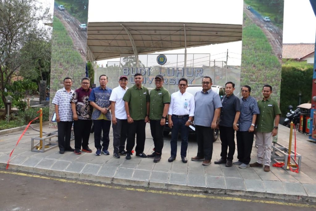 Peluncuran IRRA 2026 di Jakarta yang memperkenalkan ajang reli 550 kilometer dengan target 100 peserta di Jawa Barat.