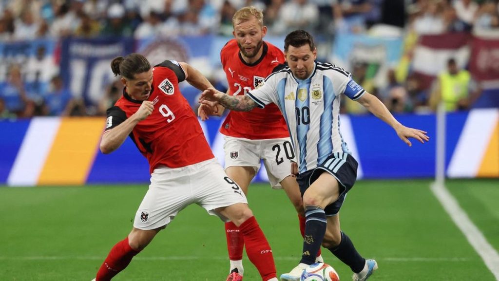 SOCCER-WORLDCUP-ARG-AUT