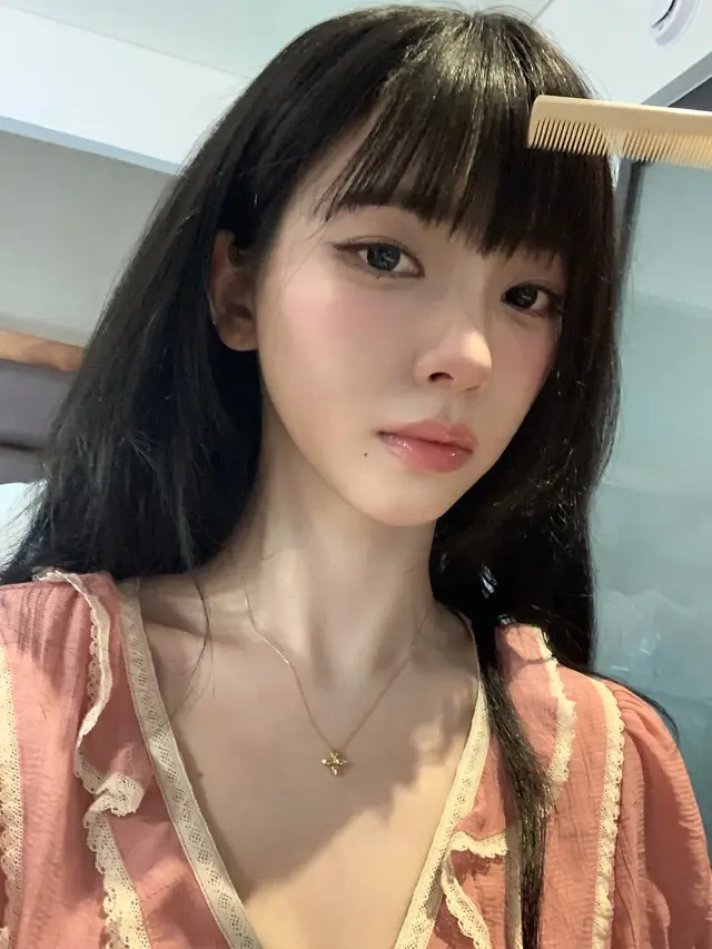 Aegyo sal makeup Korea untuk membuat area bawah mata terlihat lebih cerah dan natural