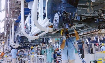 Pemerintah Dorong TKDN Mobil Listrik, Target 80 Persen pada 2030