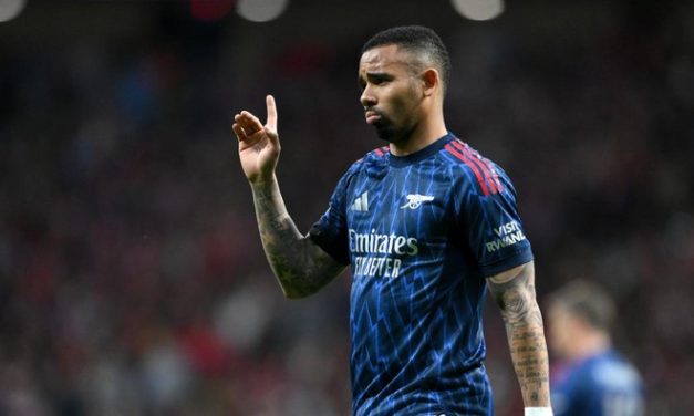 Barcelona Dekati Gabriel Jesus Usai Gagal Datangkan Julian Alvarez