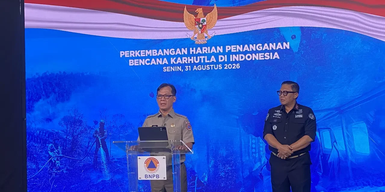 BNPB Perkuat Pemadaman Karhutla dengan Satgas Darat dan Modifikasi Cuaca