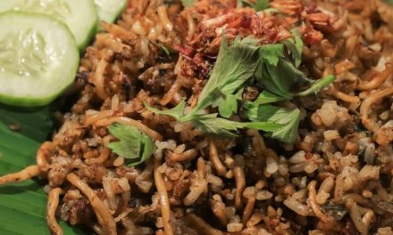 Resep Nasi Goreng Magelangan, Perpaduan Nasi dan Mie yang Gurih Mengenyangkan
